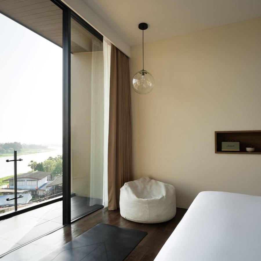 Neera Retreat Hotel ナコーンパトム エクステリア 写真