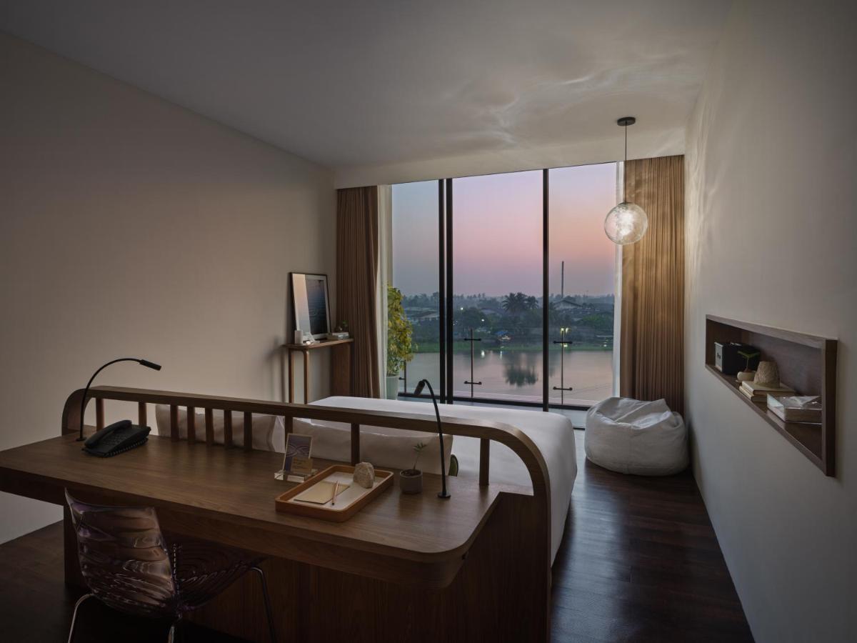 Neera Retreat Hotel ナコーンパトム エクステリア 写真